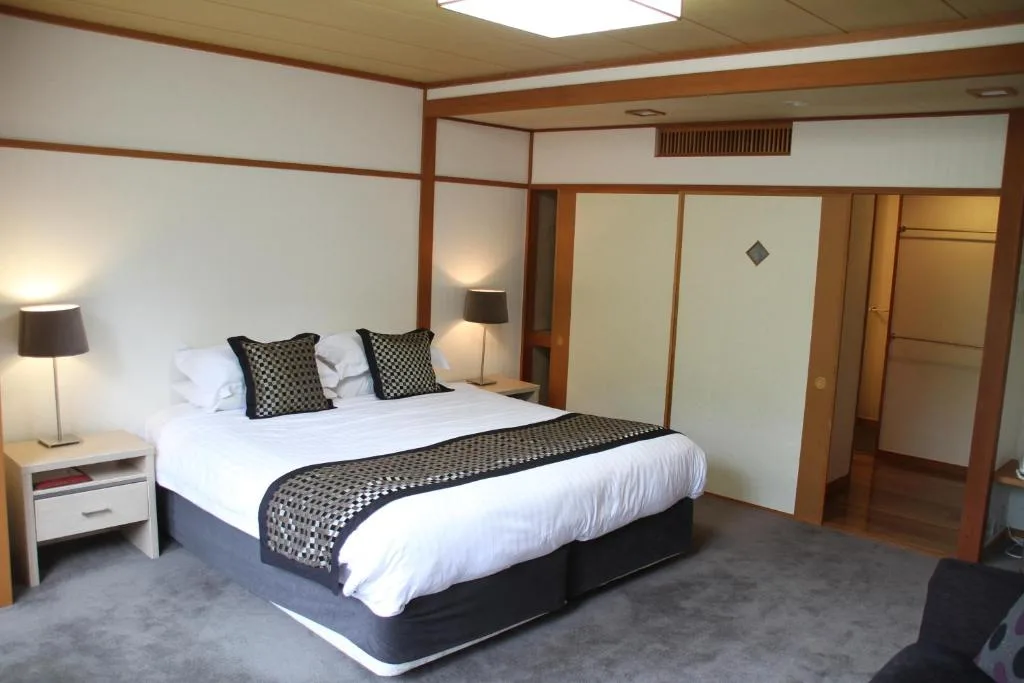 Hakuba Luxury Accommodation - Ridge Hotel and Apartments