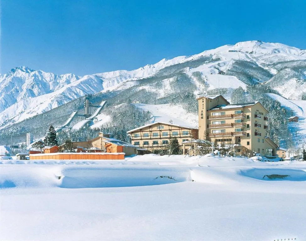 Hakuba Luxury Accommodation - Hotel Goryukan